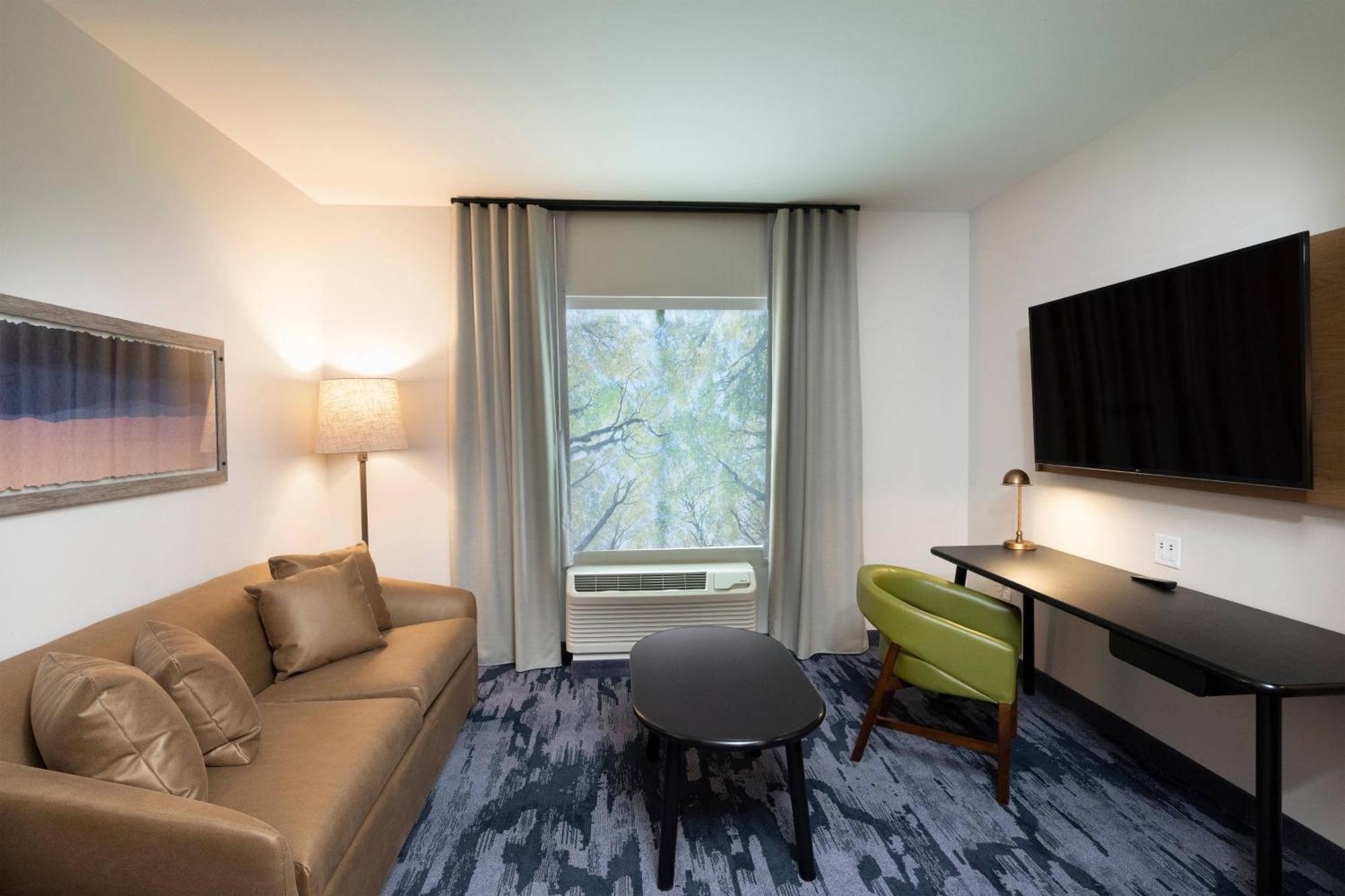 Fairfield Inn & Suites Аркадельфия Экстерьер фото